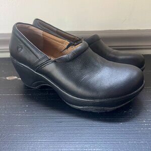 Nurse Mates Bryar Clogs Womens 8.5M Pillowtop Black Leather Slip Resistant Shoe
